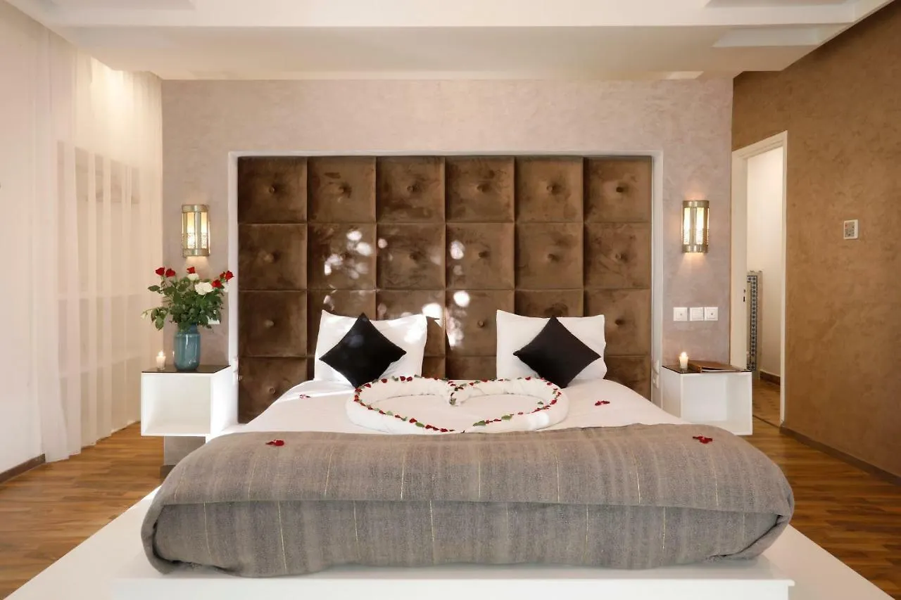 La Maison Blanche Marrakesh 4*,